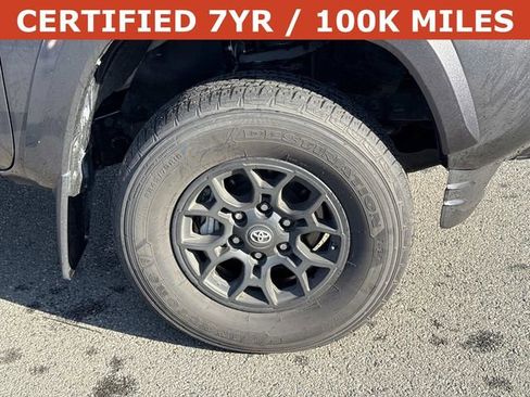 Used 2021 Toyota Tacoma SR5 image 7