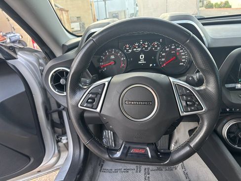 Used 2018 Chevrolet Camaro SS image 14