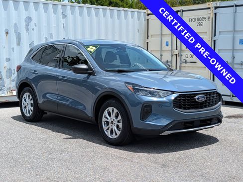 Certified 2023 Ford Escape Active FWD image 2