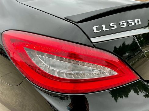Used 2013 Mercedes-Benz CLS 550 4MATIC image 14