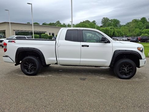 Used 2020 Toyota Tundra SR5 w/ SX Package AWD/4WD image 25