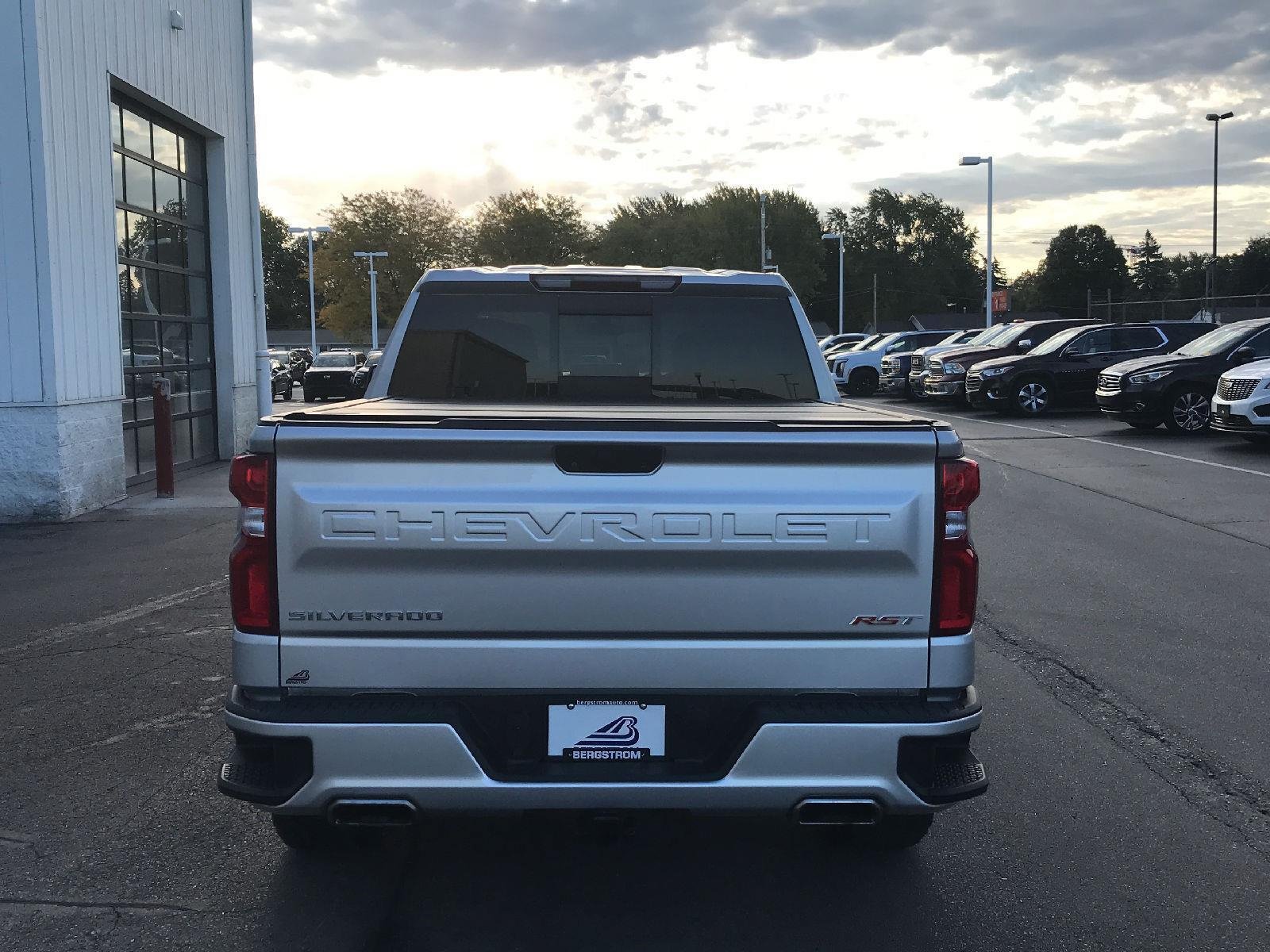 Used 2020 Chevrolet Silverado 1500 RST AWD/4WD image 22