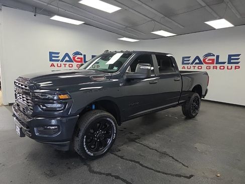 New 2026 RAM 2500 Big Horn AWD/4WD image 6