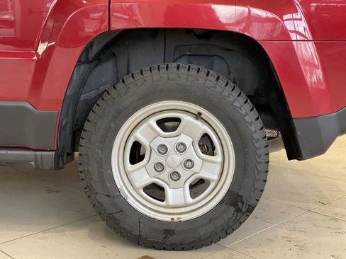 Used 2017 Jeep Patriot Sport w/ Power Value Group image 12