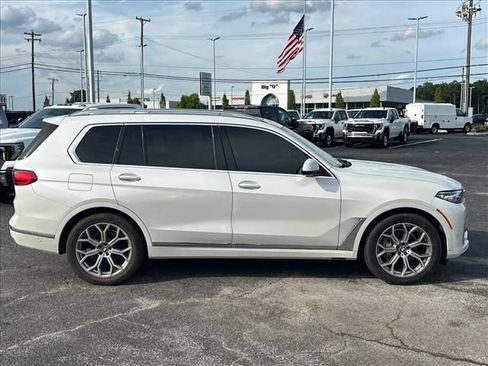 Used 2021 BMW X7 xDrive40i w/ Cold Weather Package AWD/4WD image 13