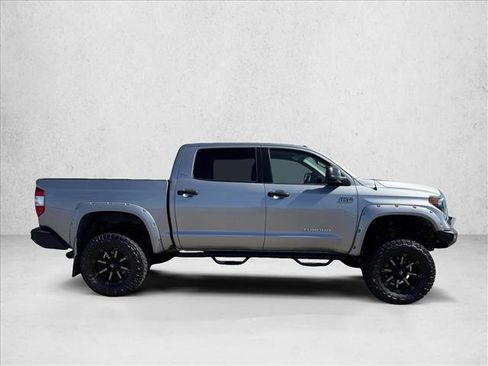 Used 2018 Toyota Tundra SR5 image 4