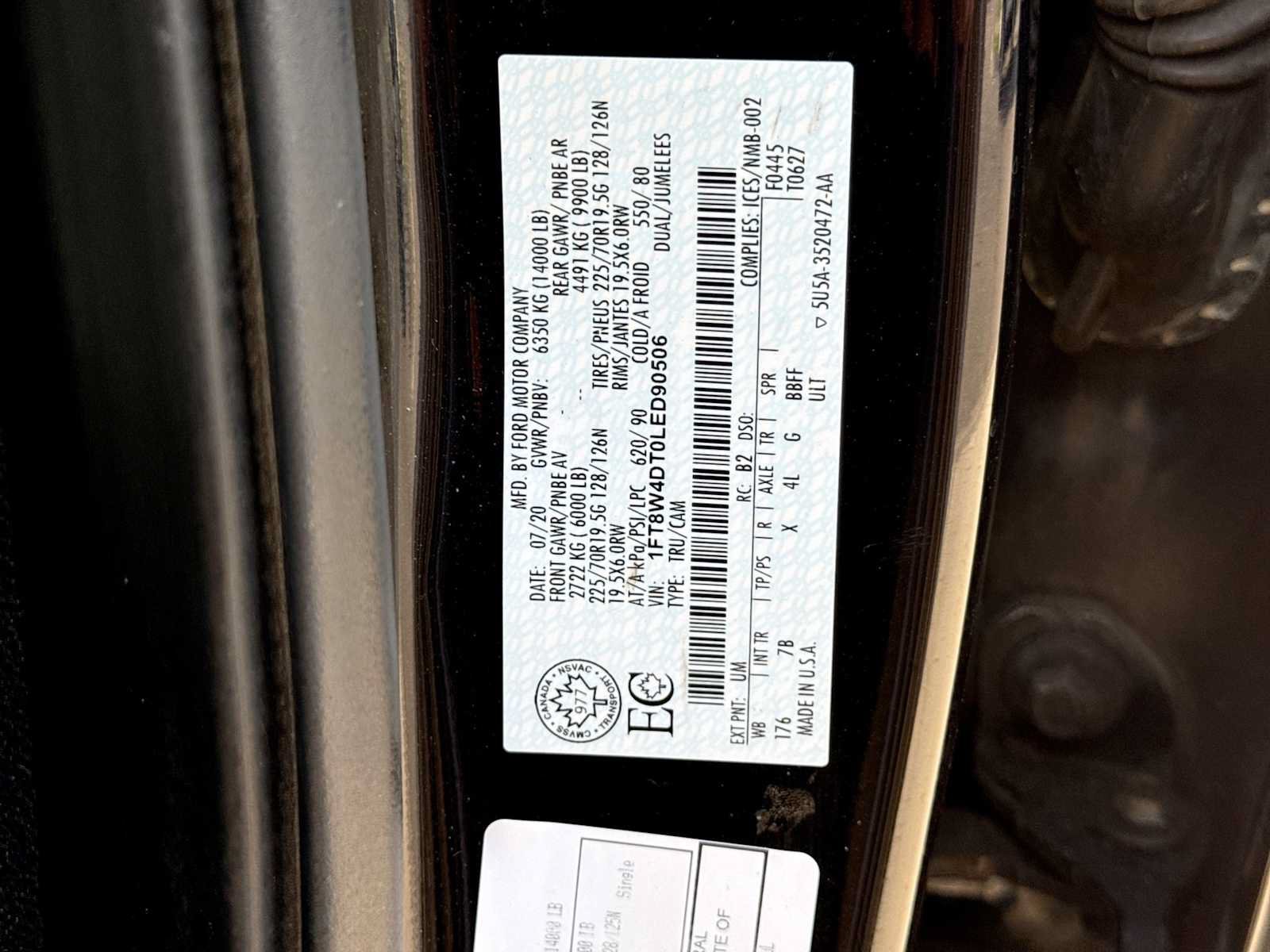 Used 2020 Ford F450 Platinum w/ FX4 Off-Road Package AWD/4WD image 34