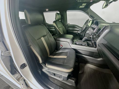 Used 2019 Ford F150 XLT w/ Equipment Group 302A Luxury AWD/4WD image 29