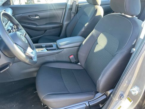 Certified 2025 Nissan Sentra S FWD image 7