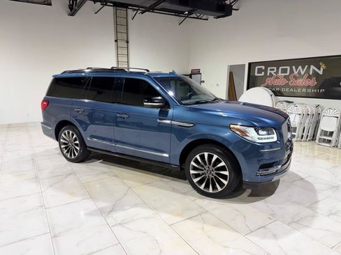Used 2020 Lincoln Navigator Reserve w/ Luxury Package AWD/4WD image 3