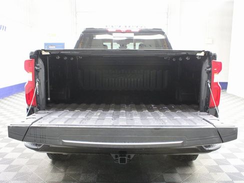 Used 2023 Chevrolet Silverado 1500 ZR2 w/ Technology Package image 44