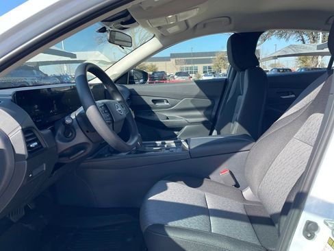 New 2026 Nissan Sentra SV w/ Floor Mat Package FWD image 27