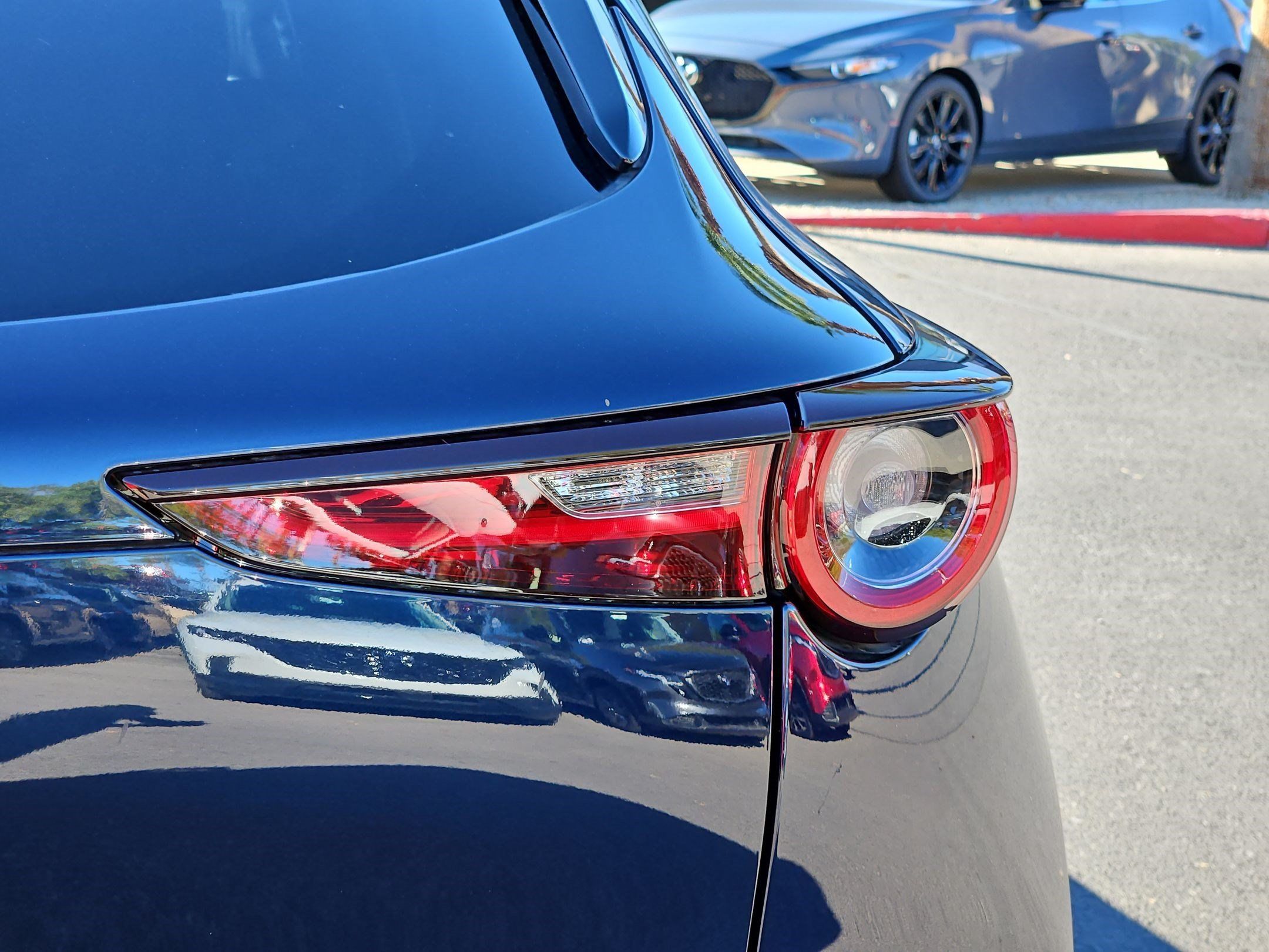 Certified 2024 MAZDA CX-30 AWD 2.5 S w/ Select Sport Pkg image 11