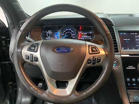 Used 2017 Ford Taurus Limited w/ Driver Assist Package image 18