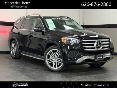 Used 2026 Mercedes-Benz GLS 450 4MATIC image 1
