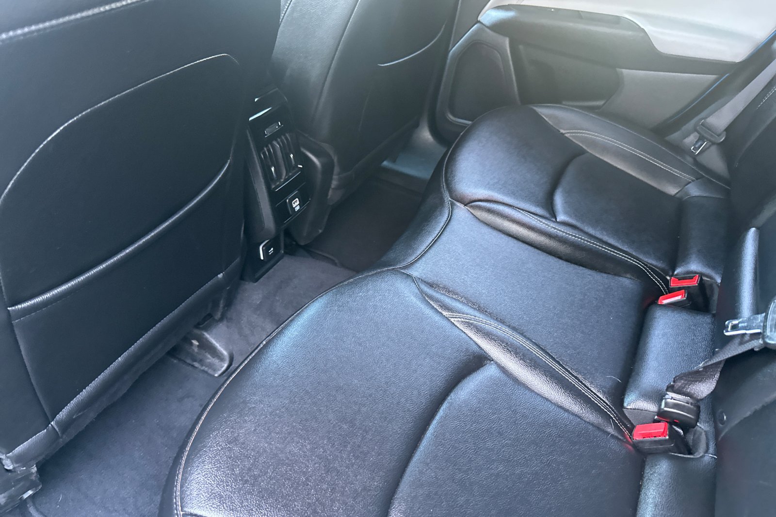 Used 2025 Jeep Compass Limited AWD/4WD image 13