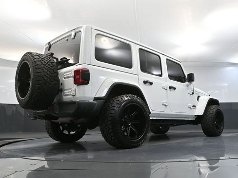 Used 2021 Jeep Wrangler Unlimited Sahara AWD/4WD image 51