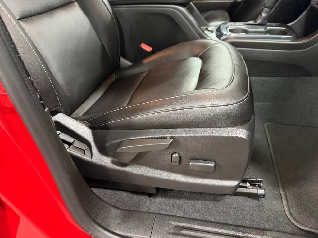 Used 2020 Chevrolet Colorado Z71 AWD/4WD image 19