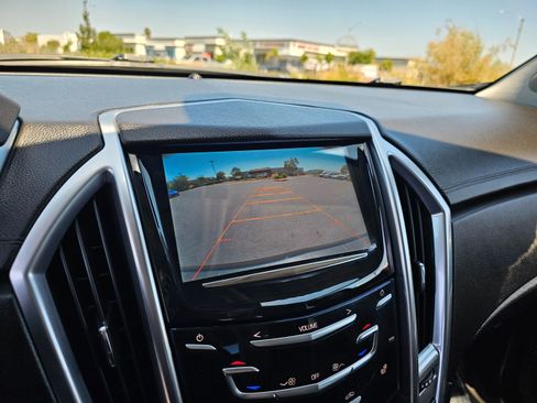 Used 2014 Cadillac SRX Performance w/ Driver Awareness Package FWD image 30