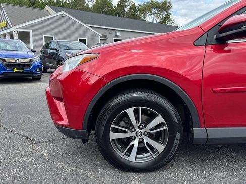 Used 2016 Toyota RAV4 XLE image 18