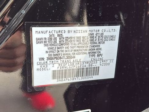 New 2026 Nissan Kicks SR w/ Cold Weather Package image 30