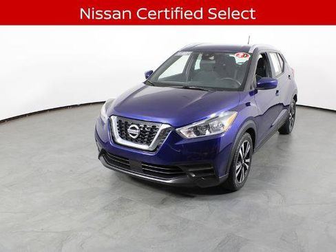 Certified 2020 Nissan Kicks SV FWD image 2