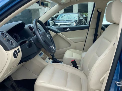 Used 2017 Volkswagen Tiguan S FWD image 10