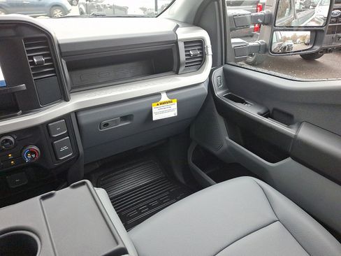 New 2026 Ford F450 XL w/ XL Chrome Package image 11