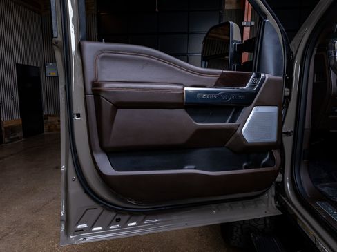 Used 2026 Ford F450 King Ranch w/ Chrome Package image 35