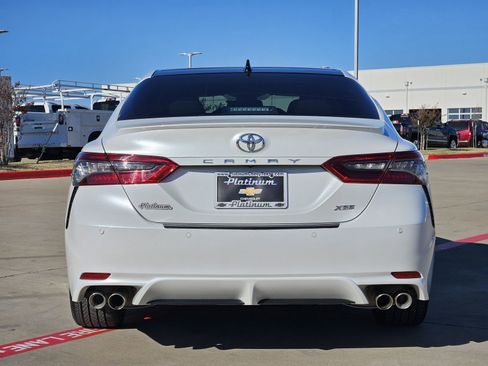 Used 2024 Toyota Camry XSE w/ Navigation Package image 9