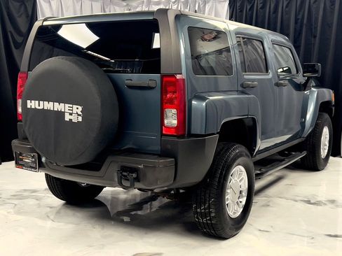 Used 2006 HUMMER H3 Luxury image 6