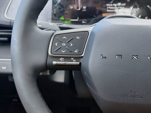 New 2026 Lexus ES 350h AWD w/ Cold Area Package image 38