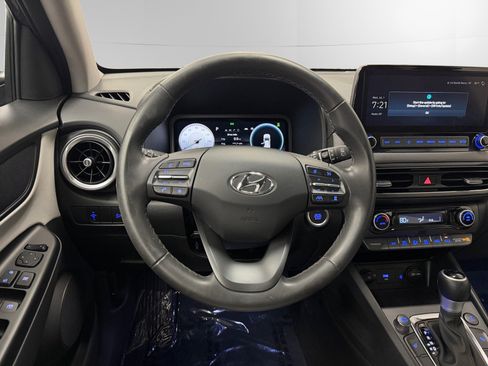 Used 2023 Hyundai Kona Limited w/ Cargo Package AWD/4WD image 12