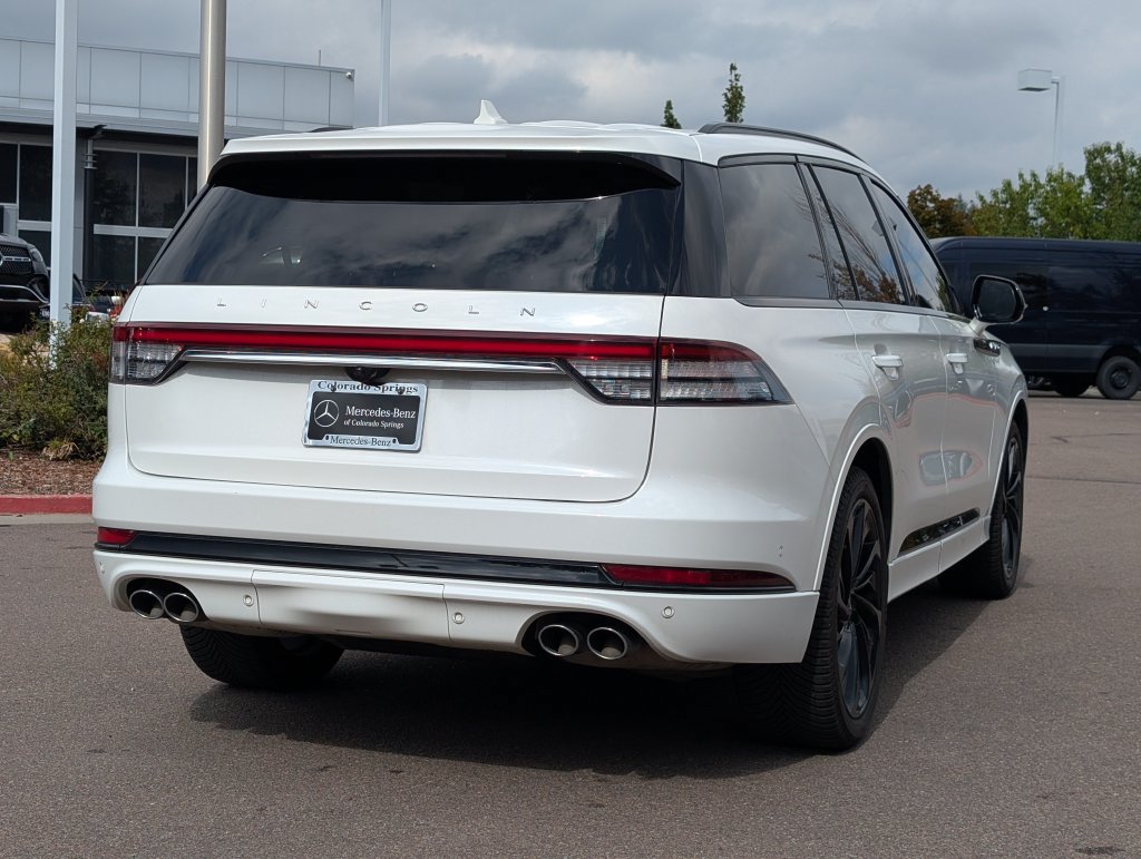 Used 2023 Lincoln Aviator Reserve w/ Equipment Group 201A AWD/4WD image 7