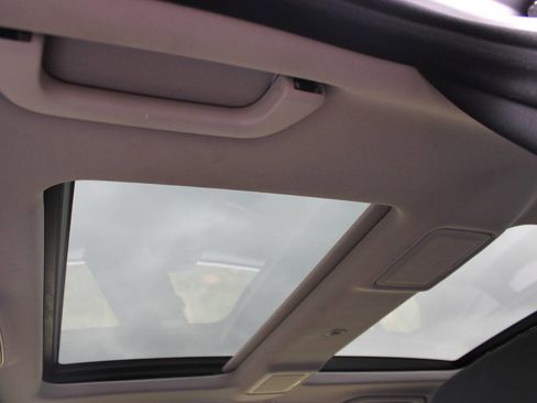 Used 2013 Mercedes-Benz S 550 image 11