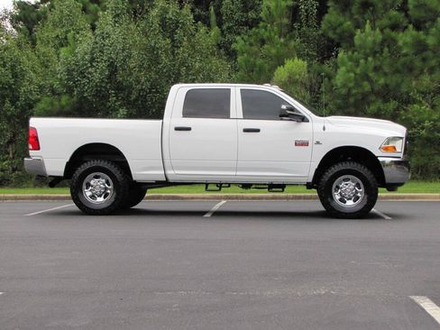Used 2012 RAM 3500 ST w/ Chrome Appearance Group AWD/4WD image 4