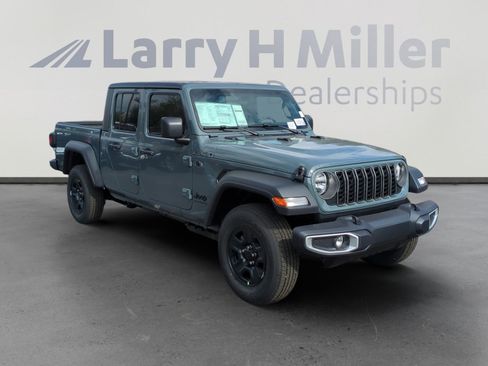 New 2026 Jeep Gladiator Sport image 7
