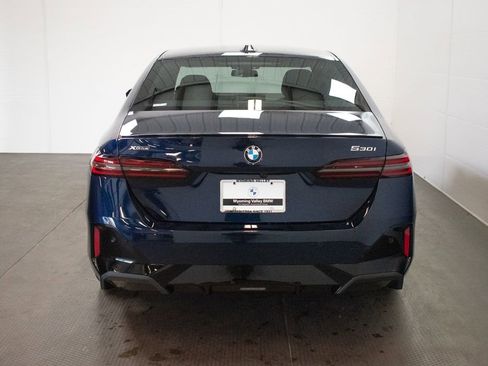 New 2027 BMW 530i xDrive AWD/4WD image 5