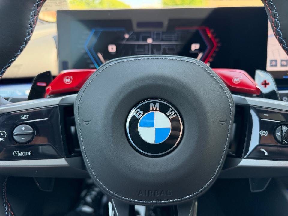 New 2027 BMW M5 Touring AWD/4WD image 35