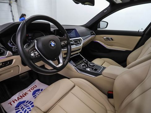 Used 2021 BMW 330i xDrive Sedan w/ Convenience Package image 10