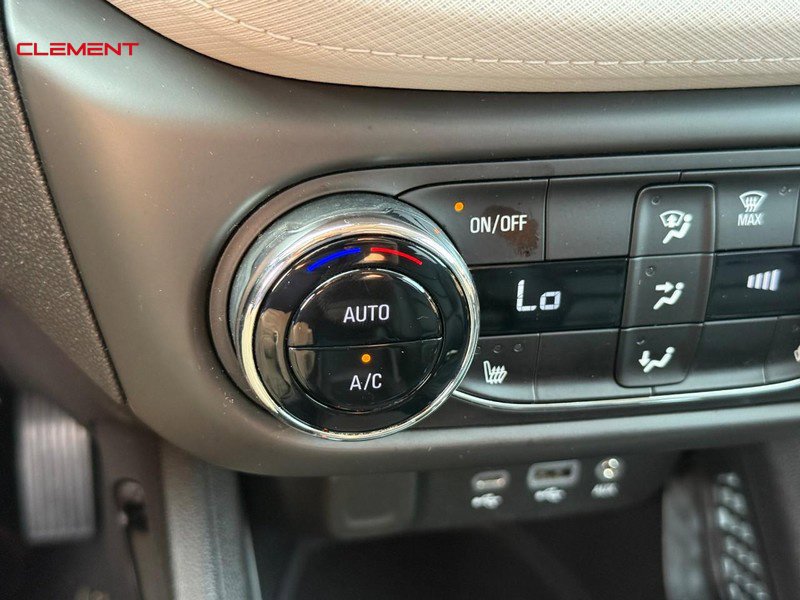 Used 2021 Chevrolet TrailBlazer LT w/ Convenience Package FWD image 28