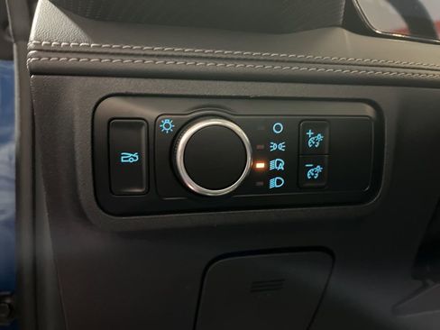 Used 2024 Ford Mustang Premium image 18