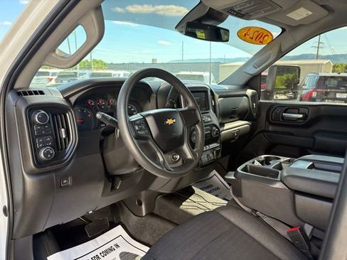 Used 2024 Chevrolet Silverado 2500 Custom w/ Custom Value Package AWD/4WD image 3
