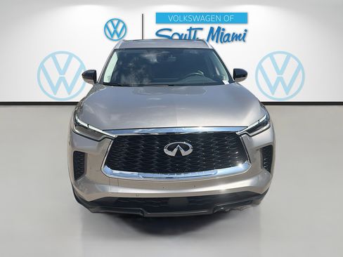 Used 2023 INFINITI QX60 Luxe w/ Performance Audio Package AWD/4WD image 2