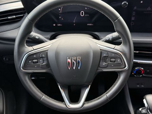 Used 2025 Buick Encore GX Preferred image 16