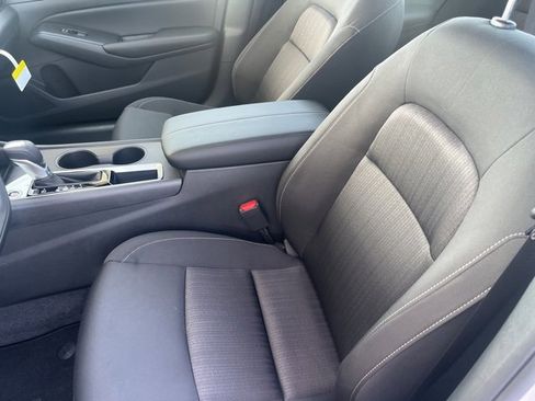 New 2025 Nissan Altima 2.5 S image 8