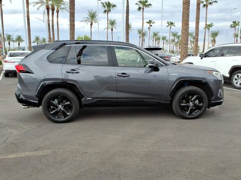 Used 2019 Toyota RAV4 XSE AWD/4WD image 3