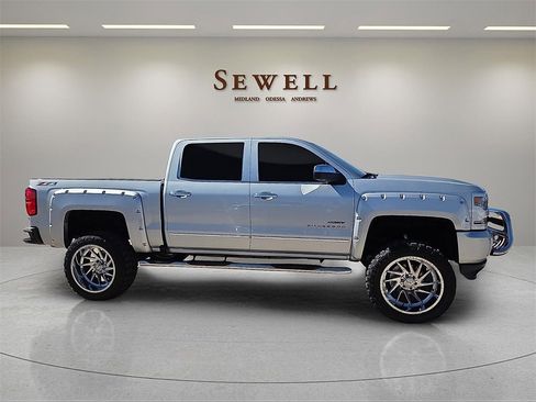 Used 2016 Chevrolet Silverado 1500 LTZ Z71 w/ LTZ Plus Package image 5