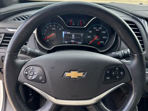 Used 2019 Chevrolet Impala LT w/ LT Leather Package image 15