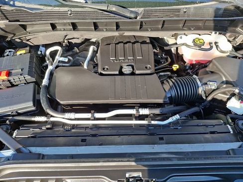 Used 2024 GMC Sierra 1500 Pro w/ Pro Value Package image 29